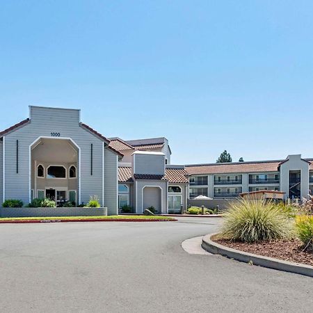 Country Inn & Suites By Radisson, Vallejo Napa Valley, Ca エクステリア 写真
